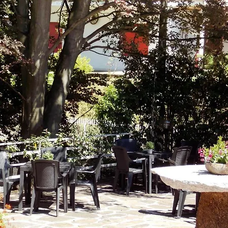 Ultra - Alpino Restaurant Cuasso Al Monte