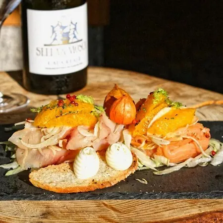 Ultra - Alpino Restaurant Hotel Cuasso Al Monte