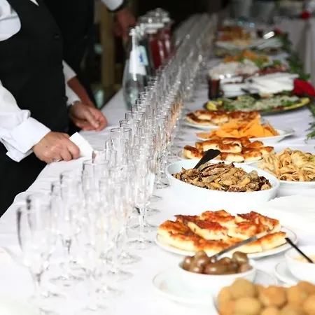 Hotel Ultra - Alpino Restaurant 3*